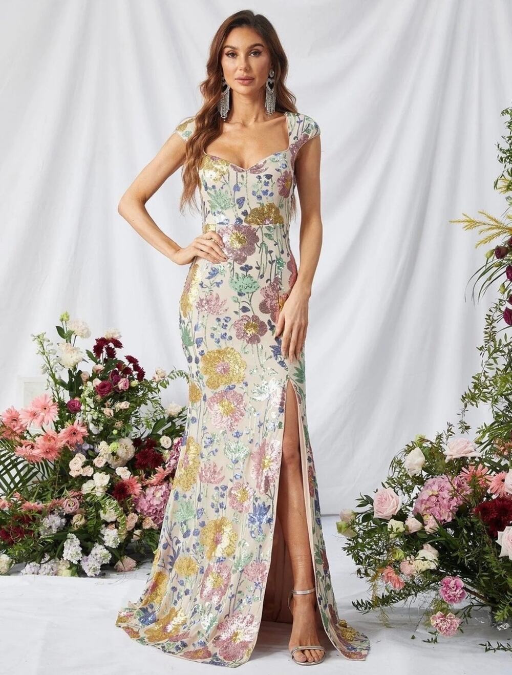 Faeriesty Floral Sequin Maxi Gown Sweetheart Neck Size M Formal Evening Dress